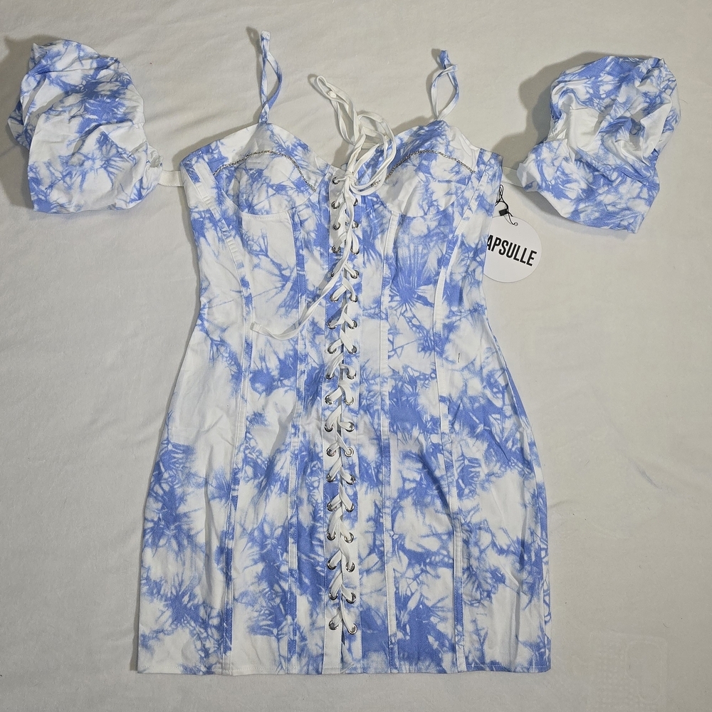Capsule Lace Up Mini Dress With Removable Puff Sleeves - Picture 2 of 11